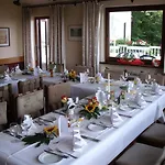 Hotel Pfefferburg 3*