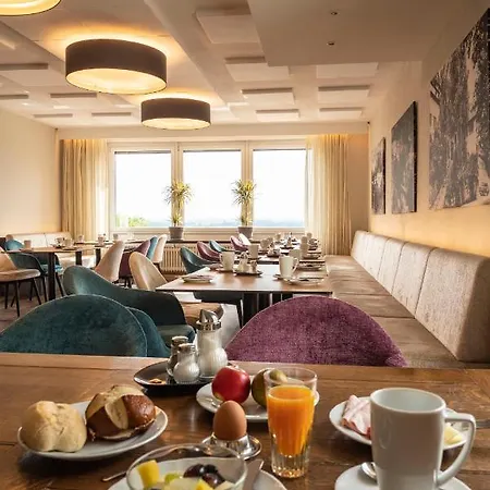 מלון Pfefferburg 2*