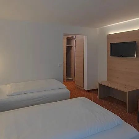 Pfefferburg 3* Schonaich