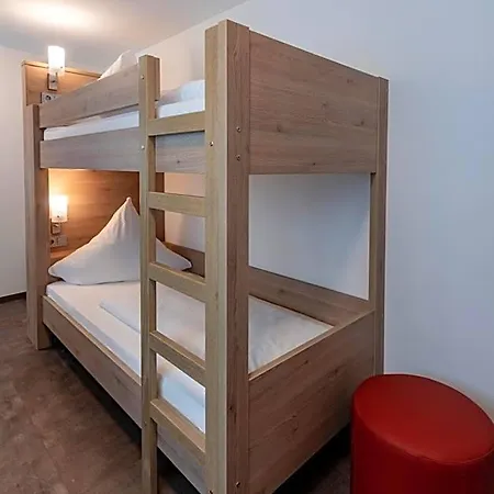 Hotel Pfefferburg 3*