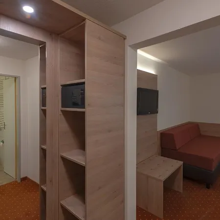 Pfefferburg 3* Schonaich