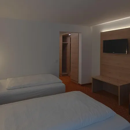 Pfefferburg מלון